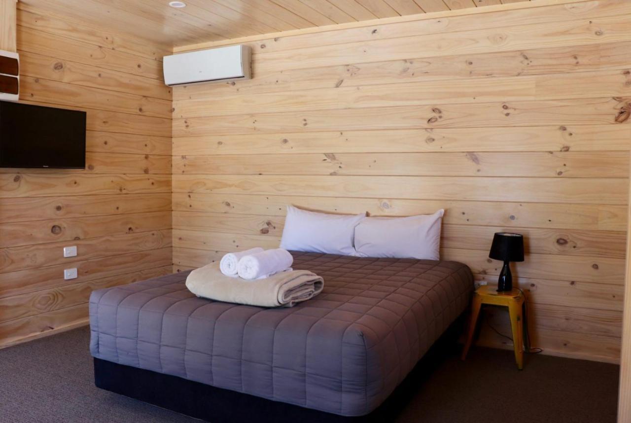 Lakes Edge Lodge Лейк Текапо Екстериор снимка
